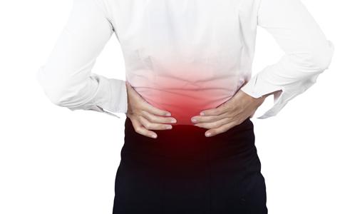 腰痛大多和濕邪有關 中醫拔罐能祛濕邪