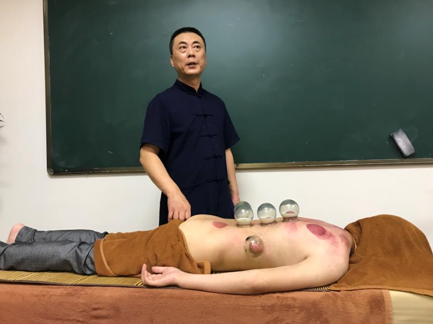 可以經(jīng)常拔火罐嗎?拔罐后注意事項(xiàng)