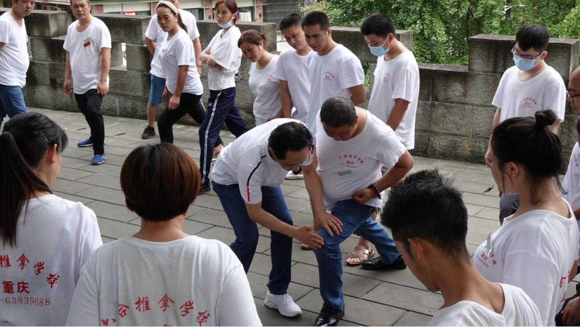 祝賀太極拳申遺成功！看太極在重慶六合學(xué)校如何傳承！
