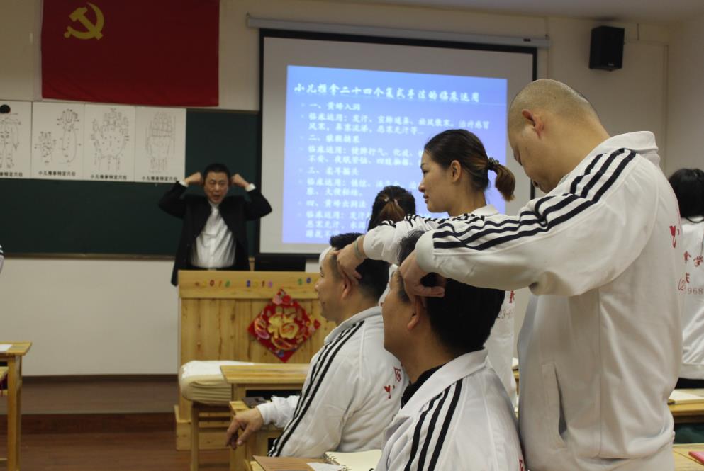 小兒推拿培訓(xùn)老師告訴你，喂養(yǎng)孩子別在飲食出了錯