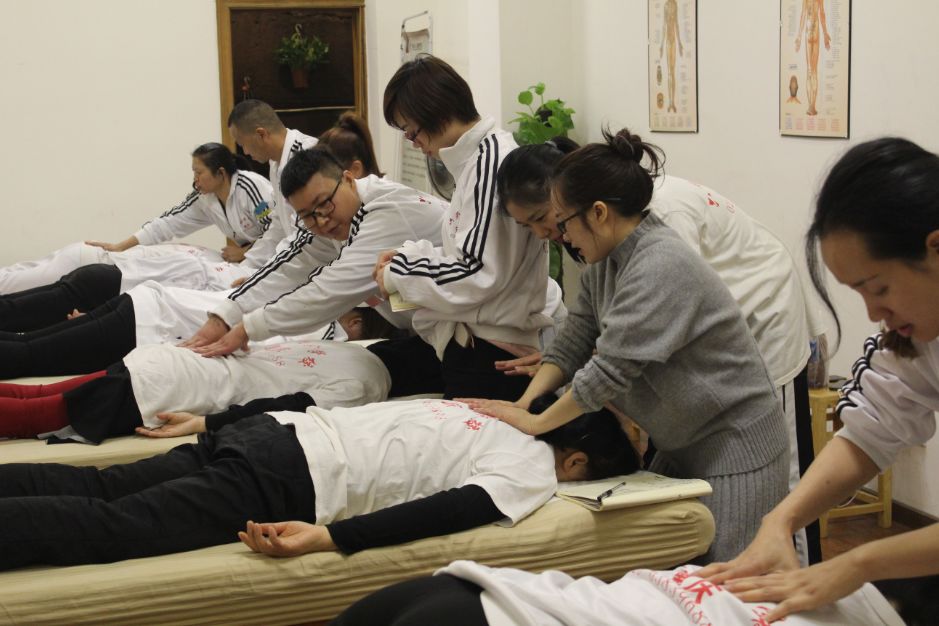 母嬰護(hù)理學(xué)什么？母嬰護(hù)理員（月嫂）工作內(nèi)容有哪些？