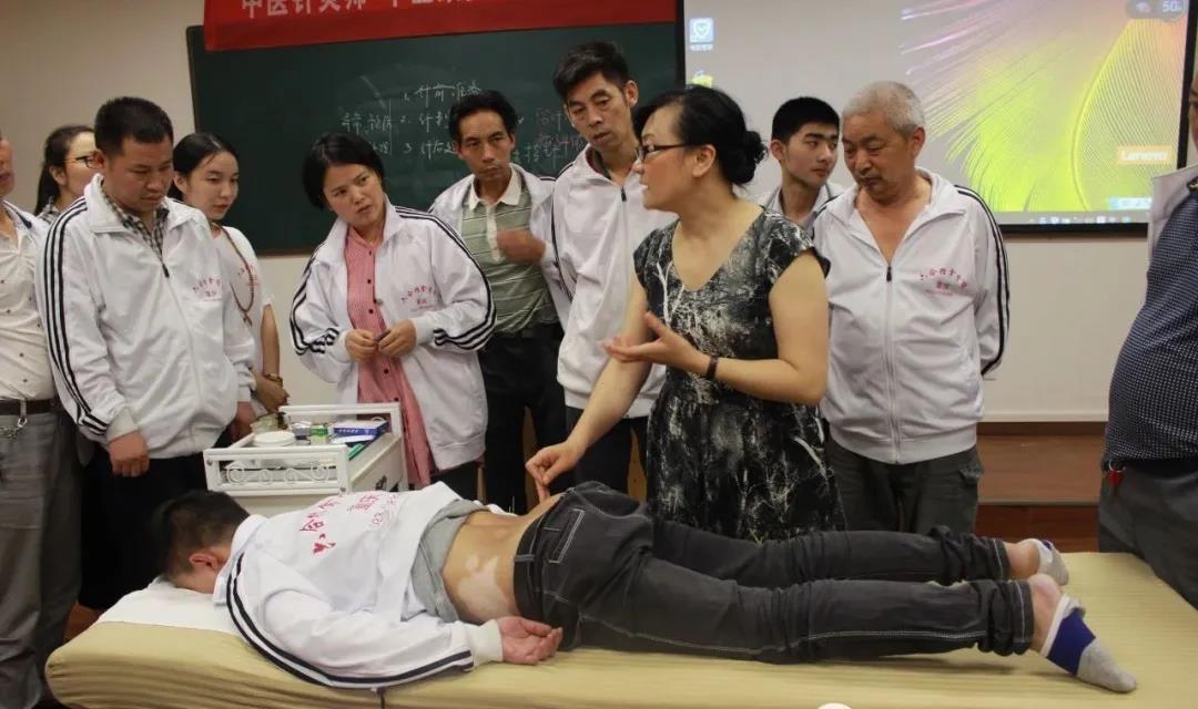 針灸減肥有什么優(yōu)勢嗎？重慶有針灸培訓嗎？